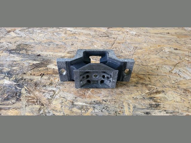 bontott RENAULT MASTER Váltó Tartó Bak (Pozíciófüggetlen)